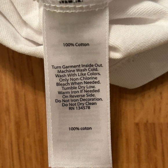 Vineyard Vines White Long Sleeve Tee Classic Cotton - Picture 8 of 8